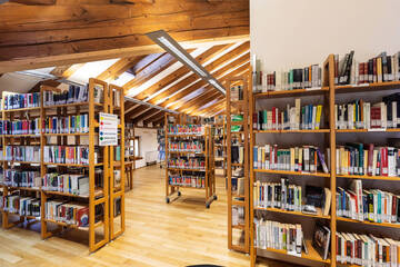 Biblioteca periferica Ravina