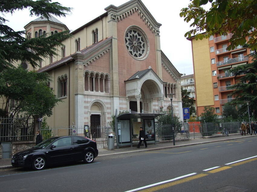 Immagine: Chiesa del Santissimo