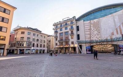 Immagine: Piazza Cesare Battisti - panoramica