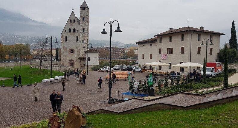 Immagine: Piazza di Piedicastello